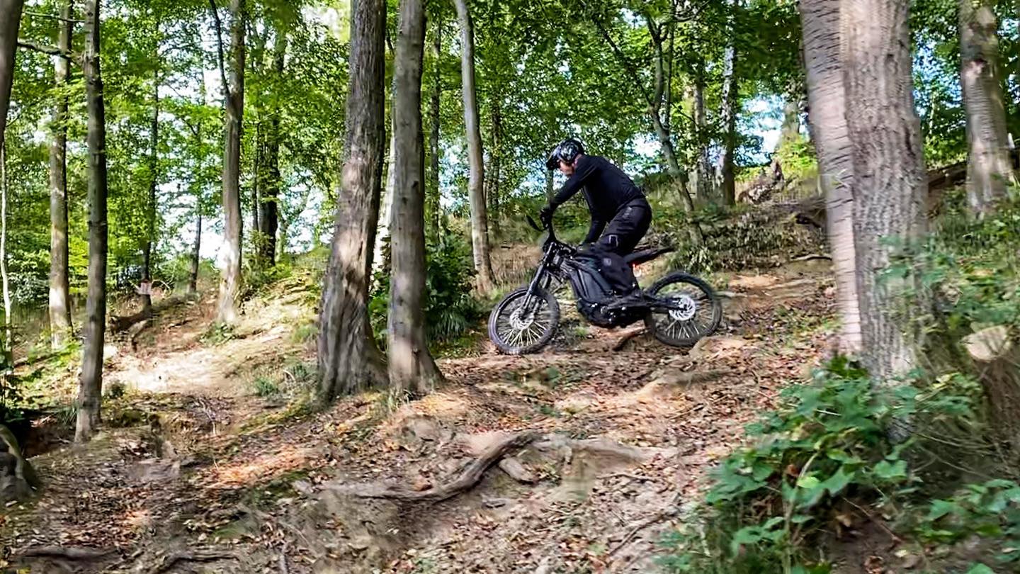 Endurofun Surron Trial opleiding - wedstrijd 10