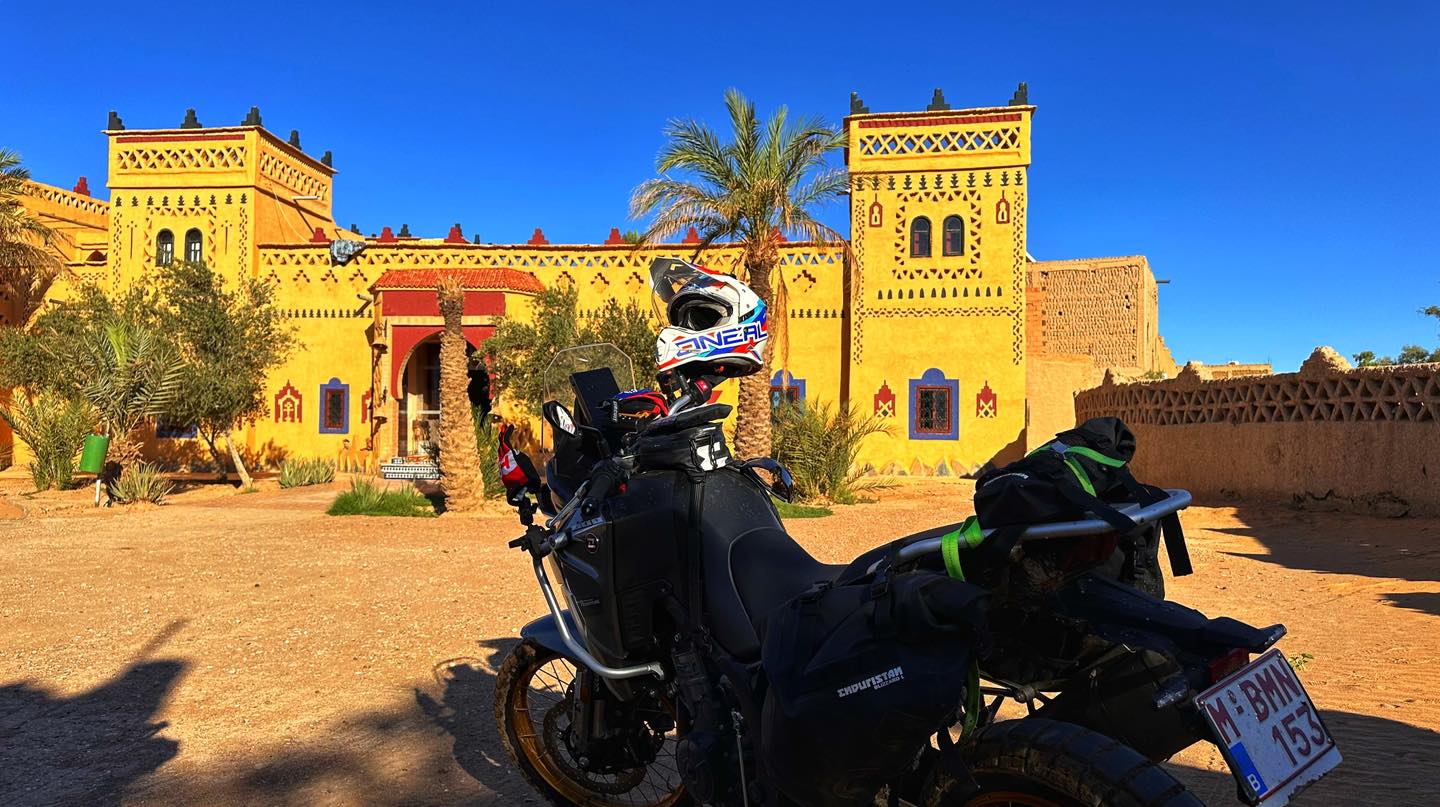 Barry's-BBQ-and-bikes.be header 007