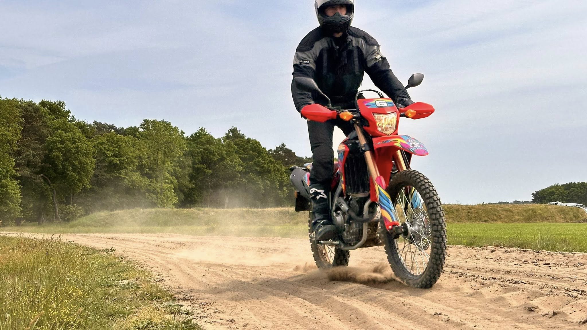 Endurofun start2Enduro huurmotoren Enduro Basis Cursus 3-05-2025 - 007