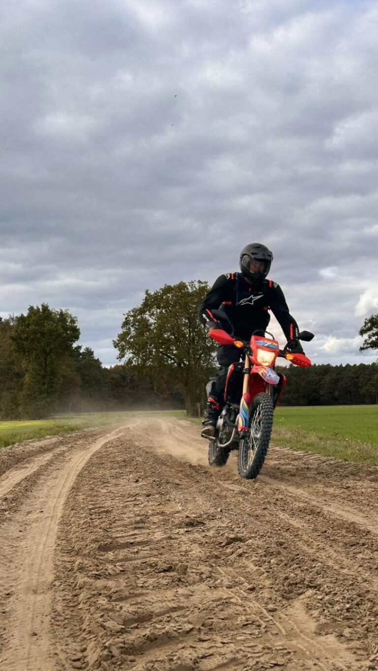 Endurofun start2enduro met huurmotoren 2025 EDBC 71